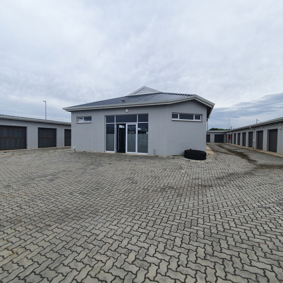 To Let commercial Property for Rent in Kidds Beach Eastern Cape